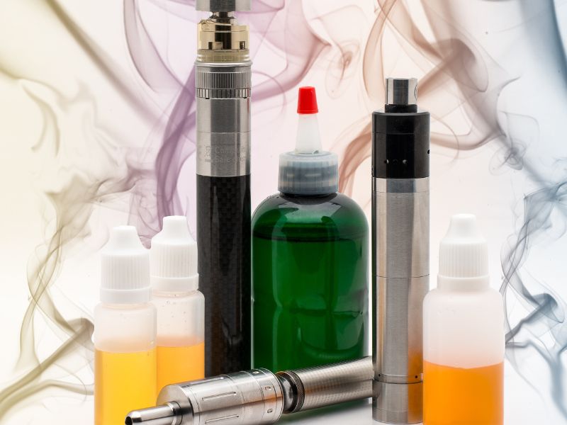 Ade zur Zigarette? - die E-Liquids erobern die Partyszene